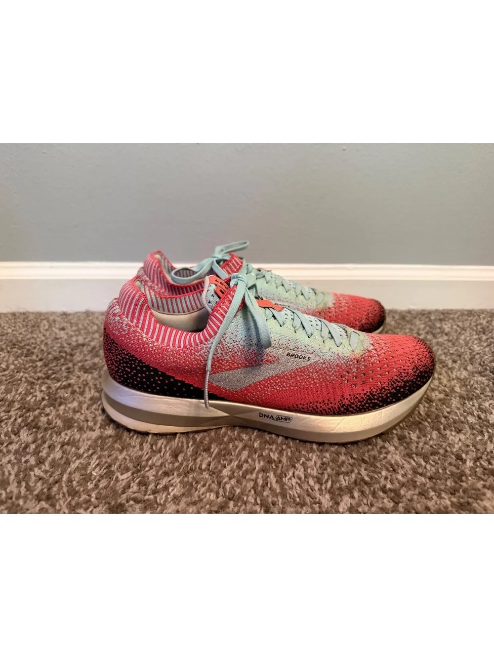 Brooks Levitate 2 Running Shoes Women’s 9.5